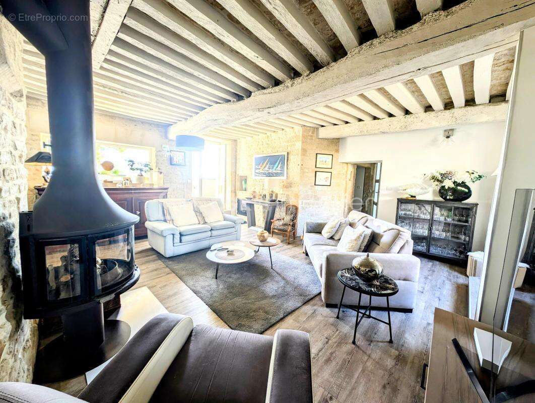 Maison à LUC-SUR-MER