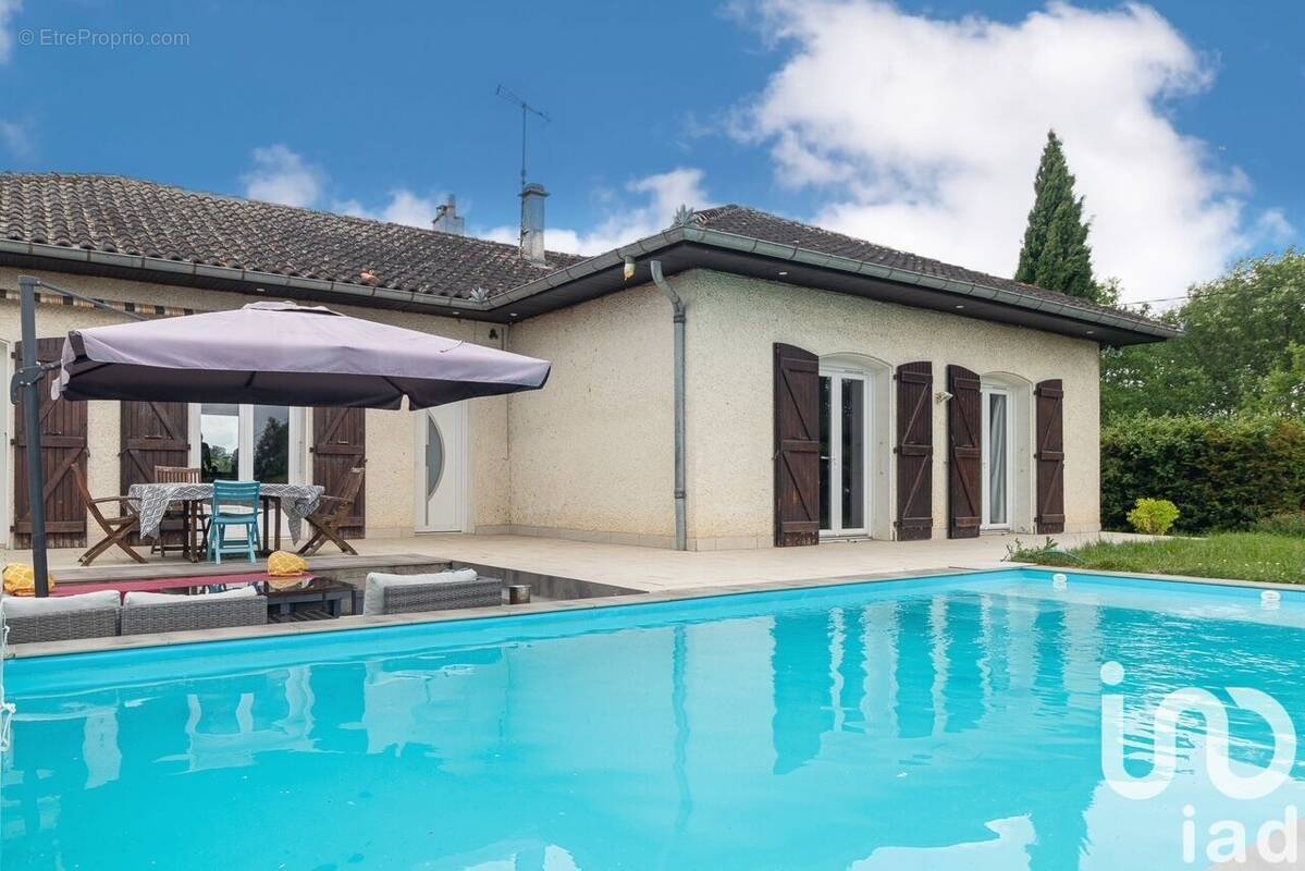 Photo 1 - Maison à BRESSOLS