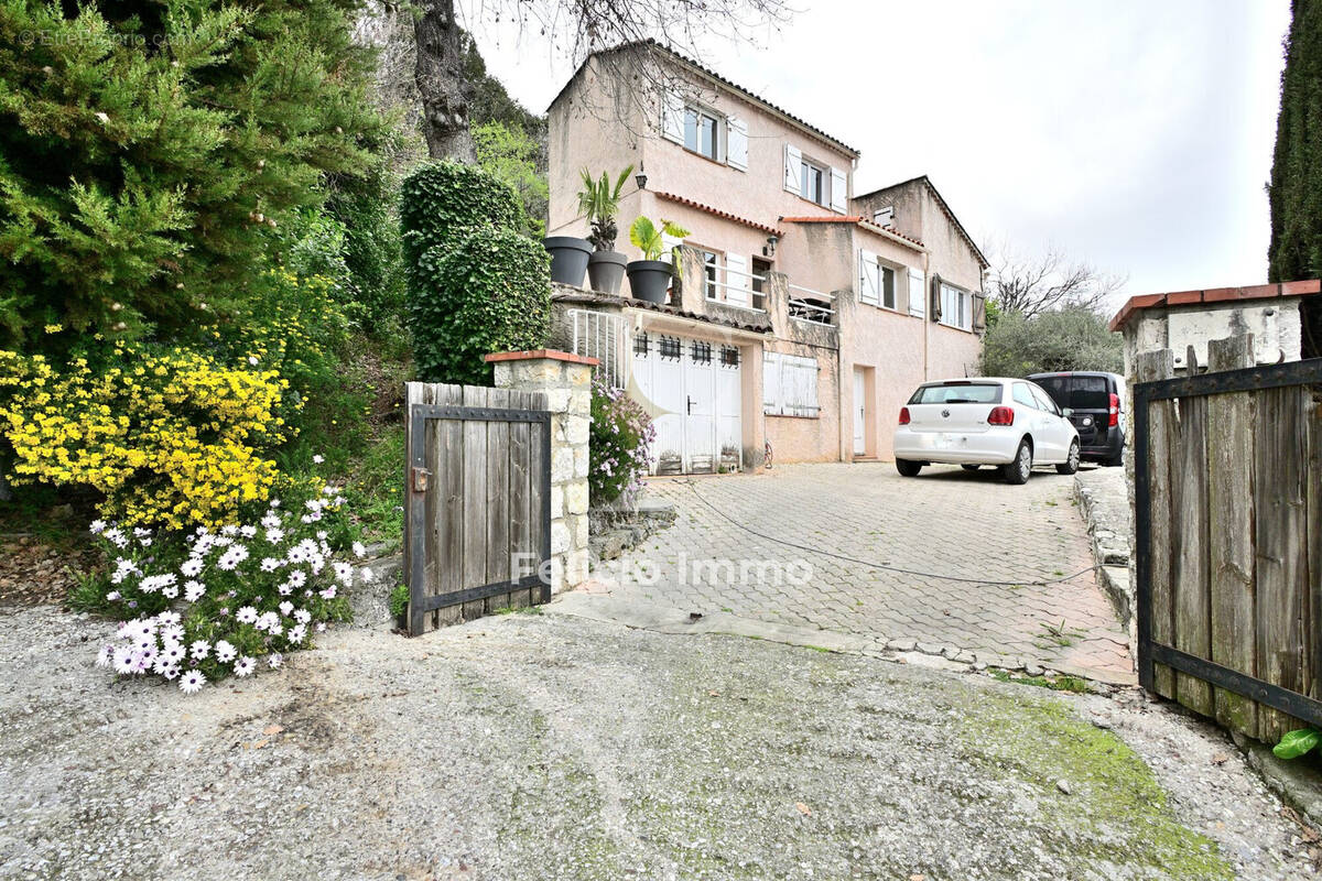 Maison à GRASSE