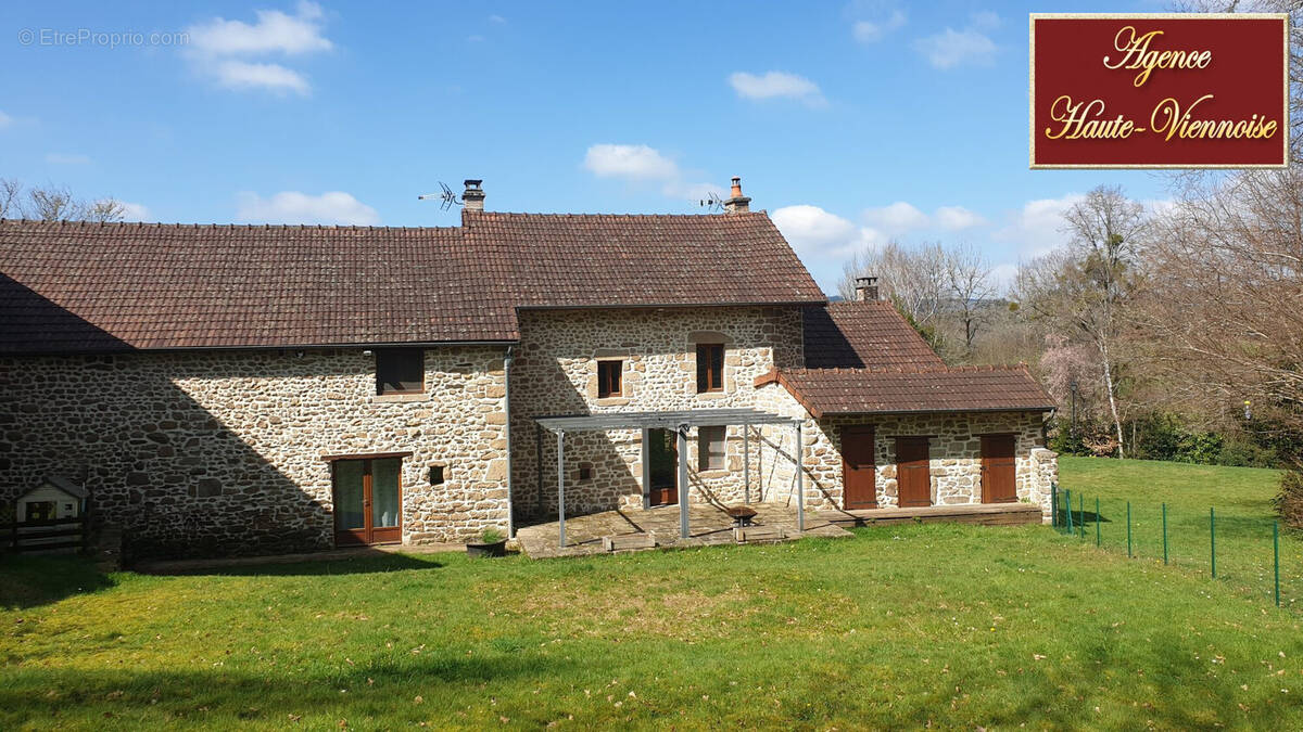 Maison à AMBAZAC