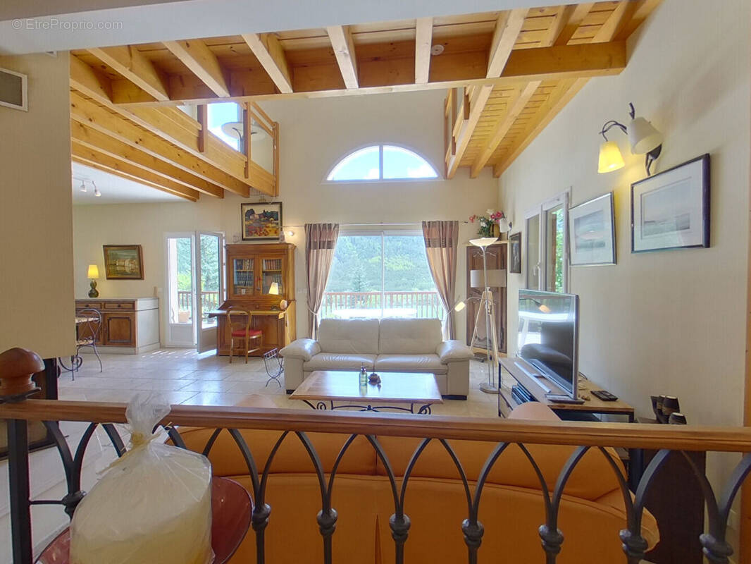 Maison à FAUCON-DE-BARCELONNETTE