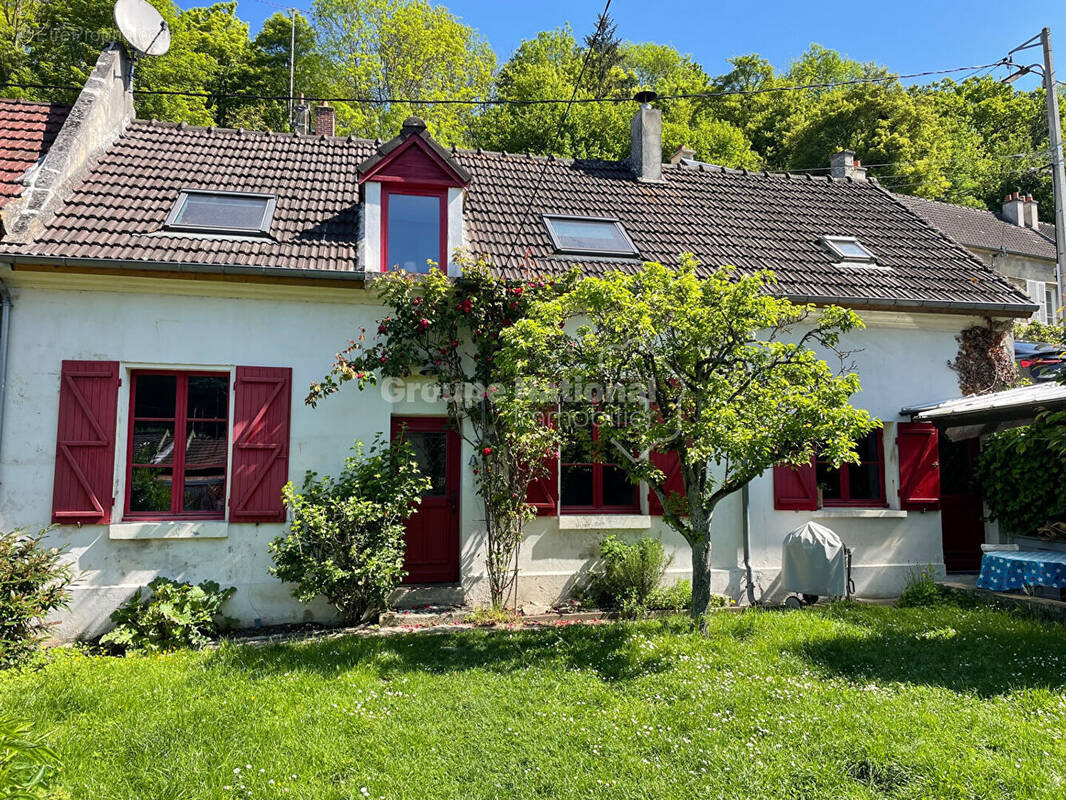 Maison à PIERREFONDS