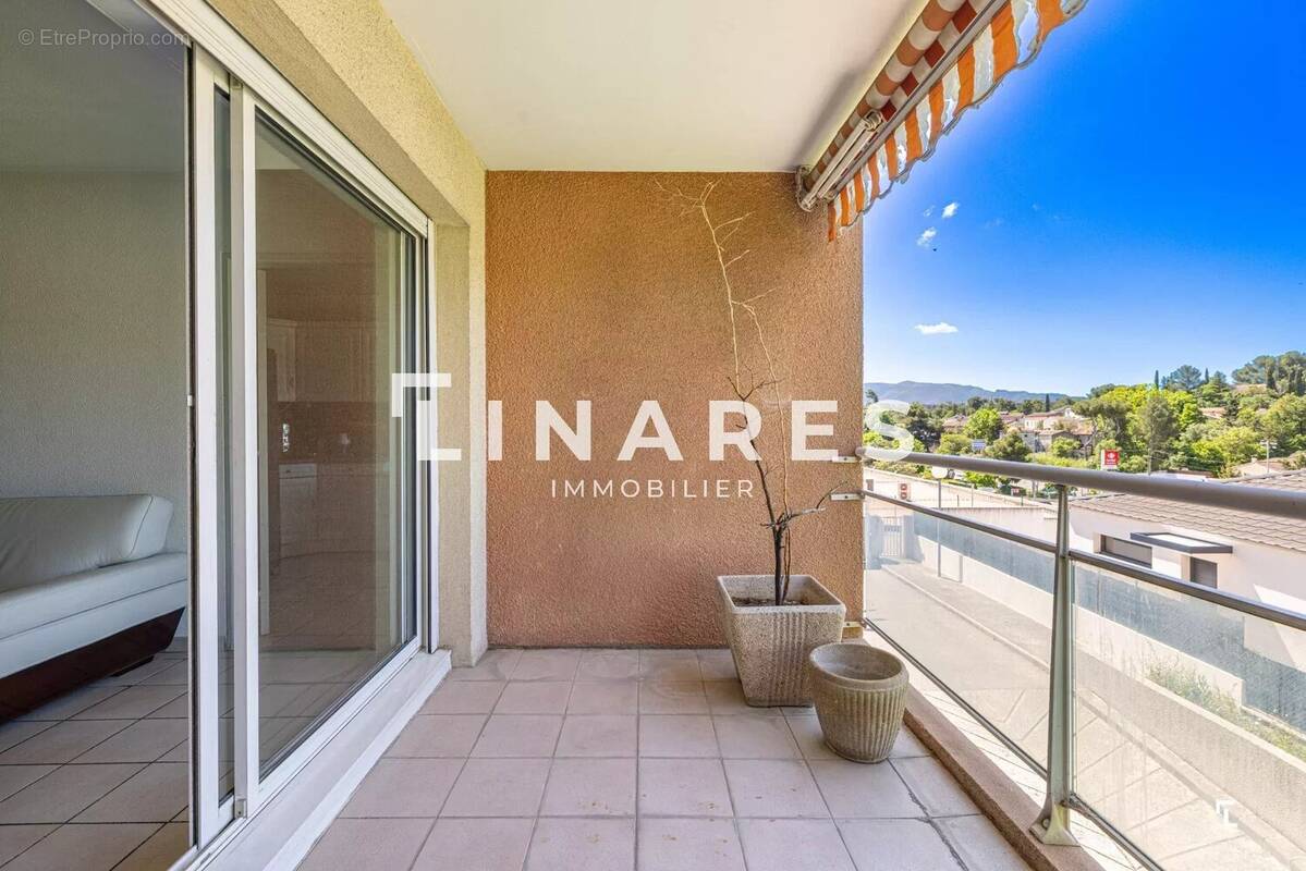 Appartement à MARSEILLE-12E