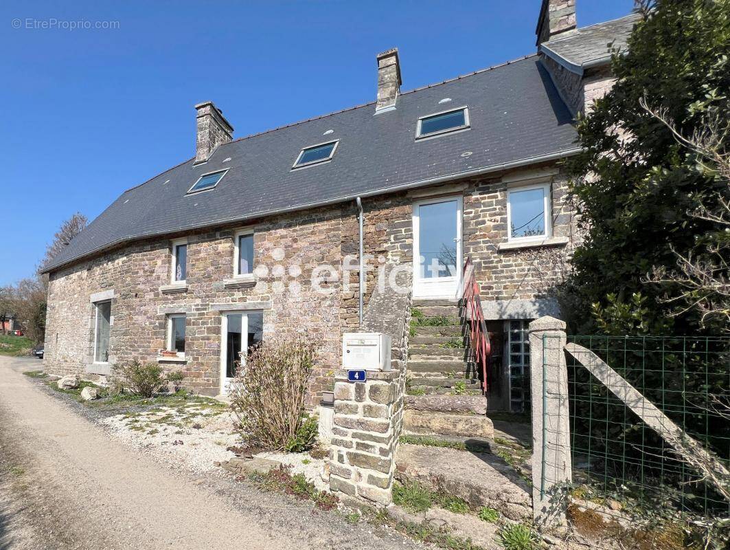 Maison à LE BENY-BOCAGE