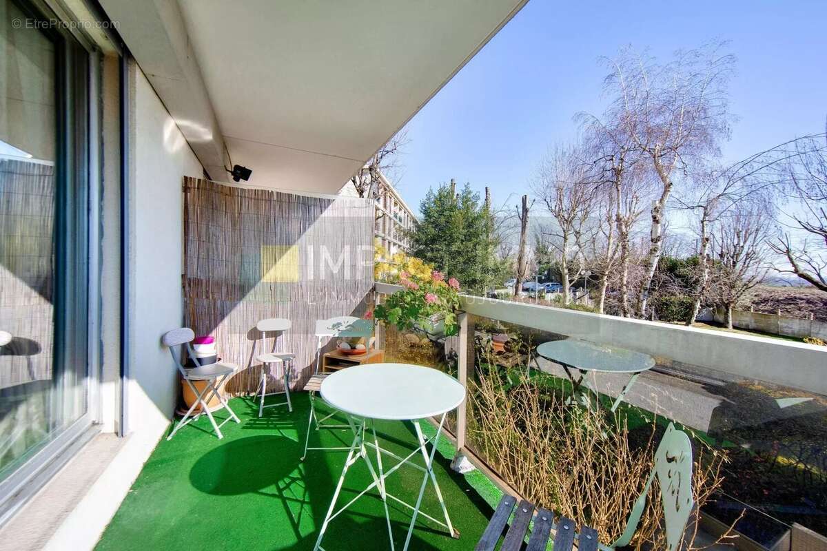 Appartement à SURESNES