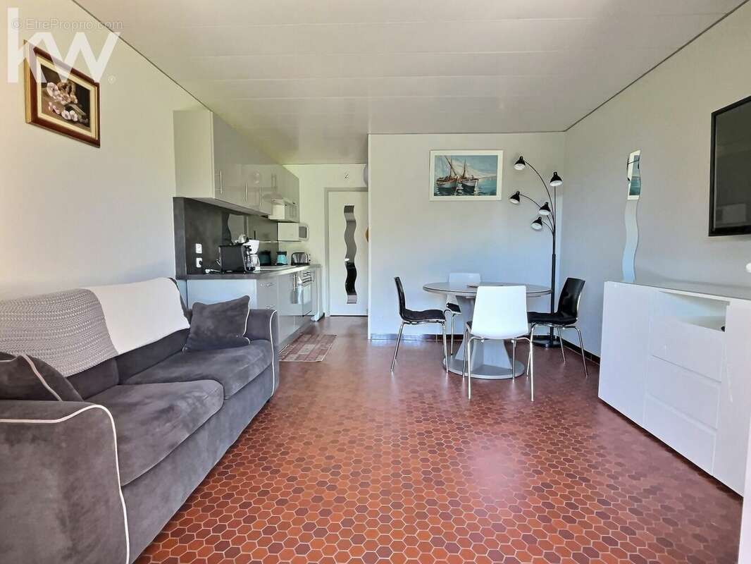 Appartement à HYERES