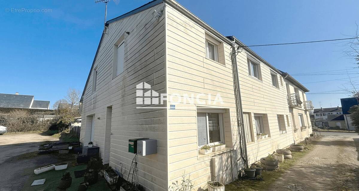 Maison à CONDE-SUR-NOIREAU