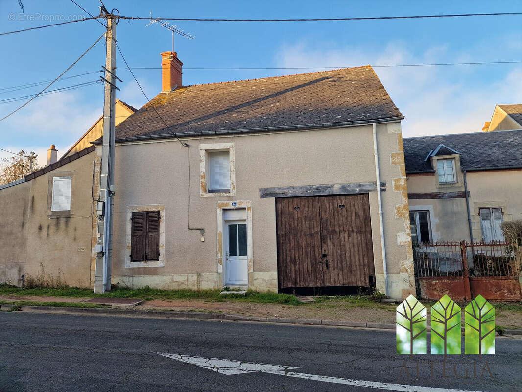 Maison à CHATEAUMEILLANT