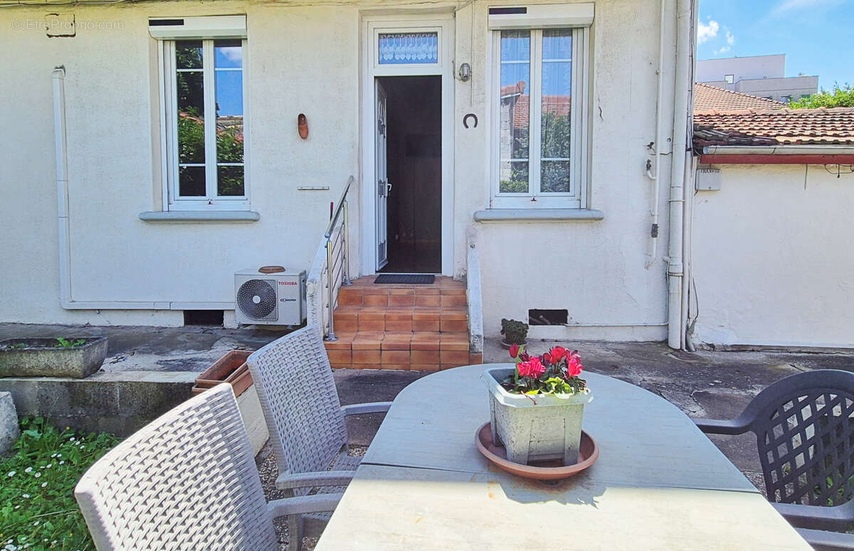 Appartement à VILLEURBANNE