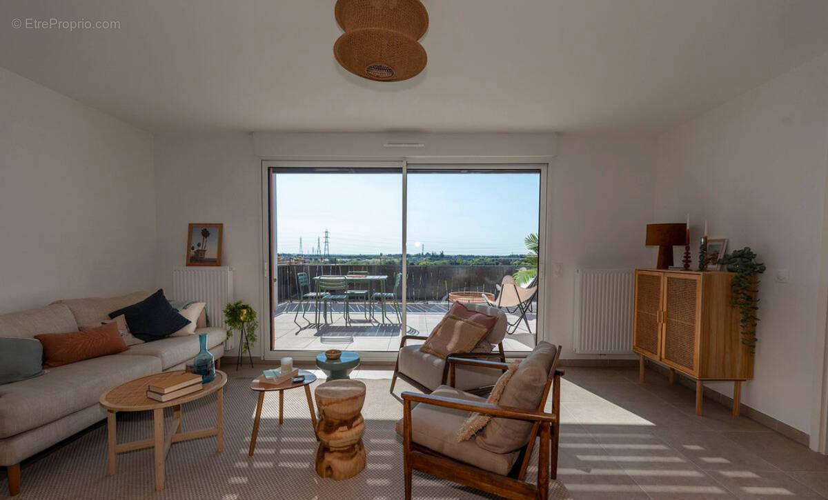 Appartement à SAINT-JEAN-DE-VEDAS