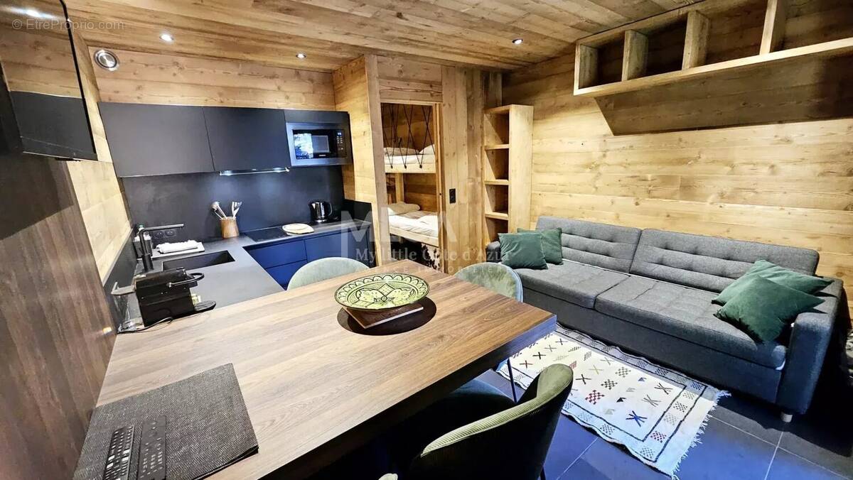 Appartement à SAINT-ETIENNE-DE-TINEE