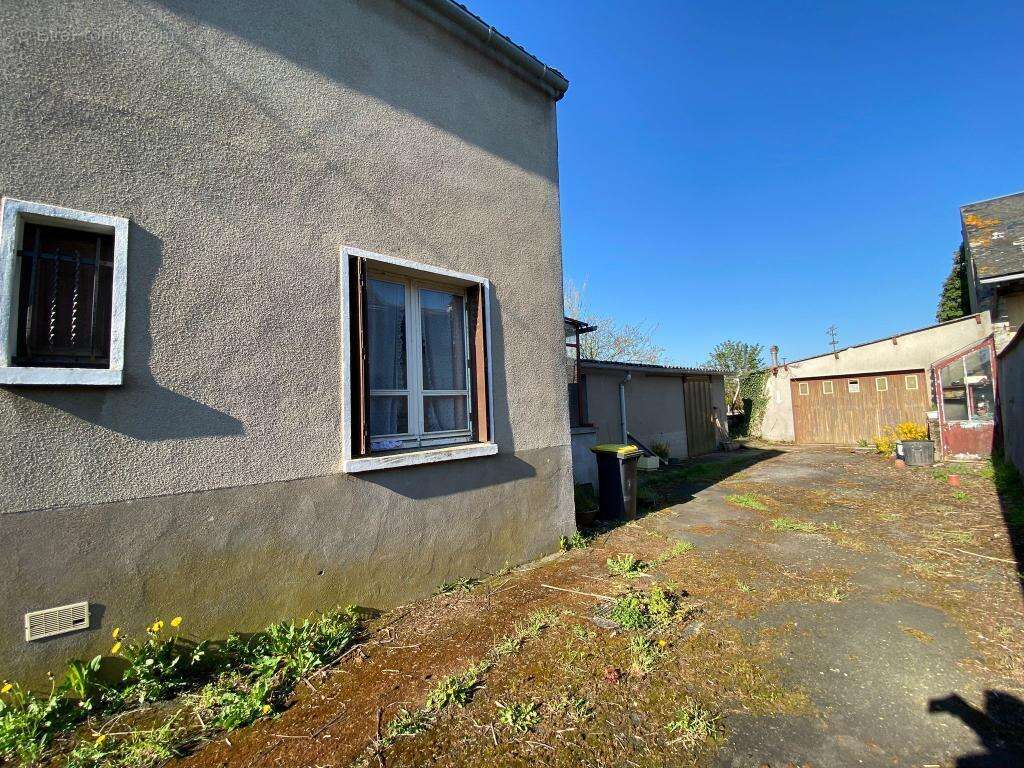 Maison à ANGERVILLE