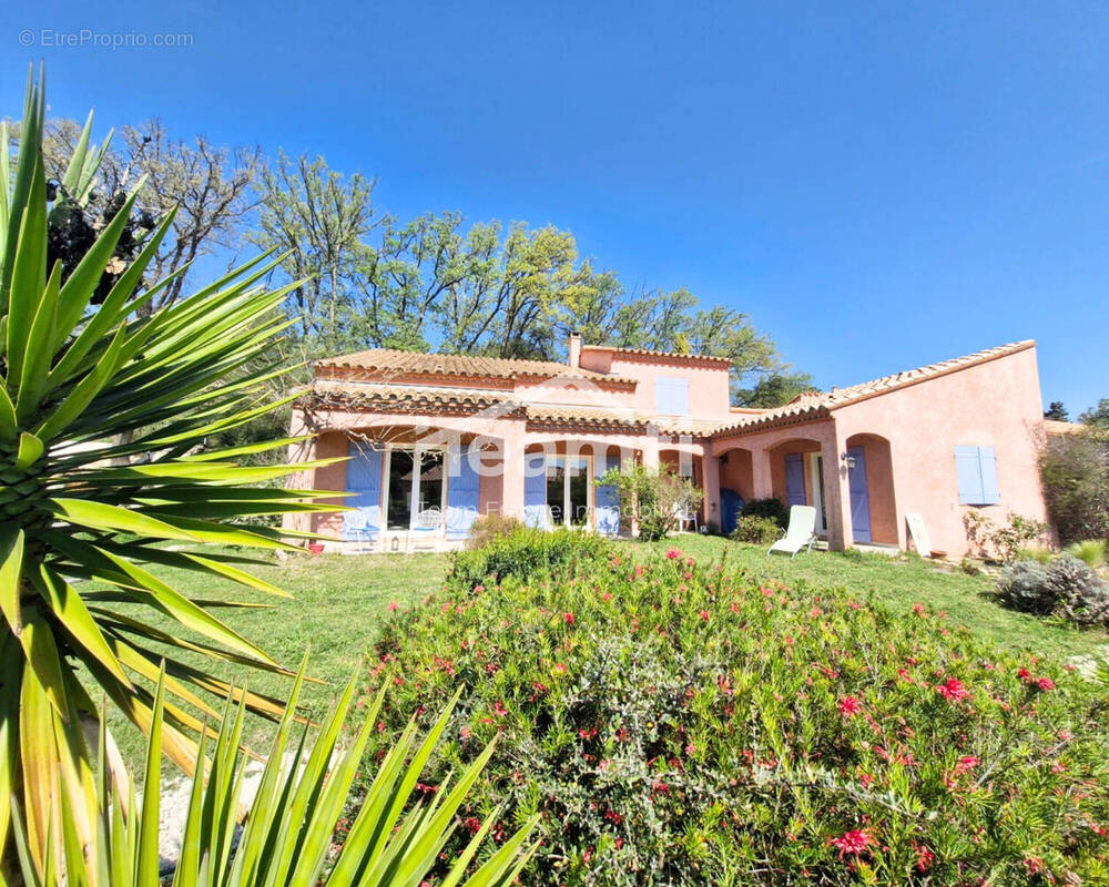 Maison à CORNEILLA-LA-RIVIERE