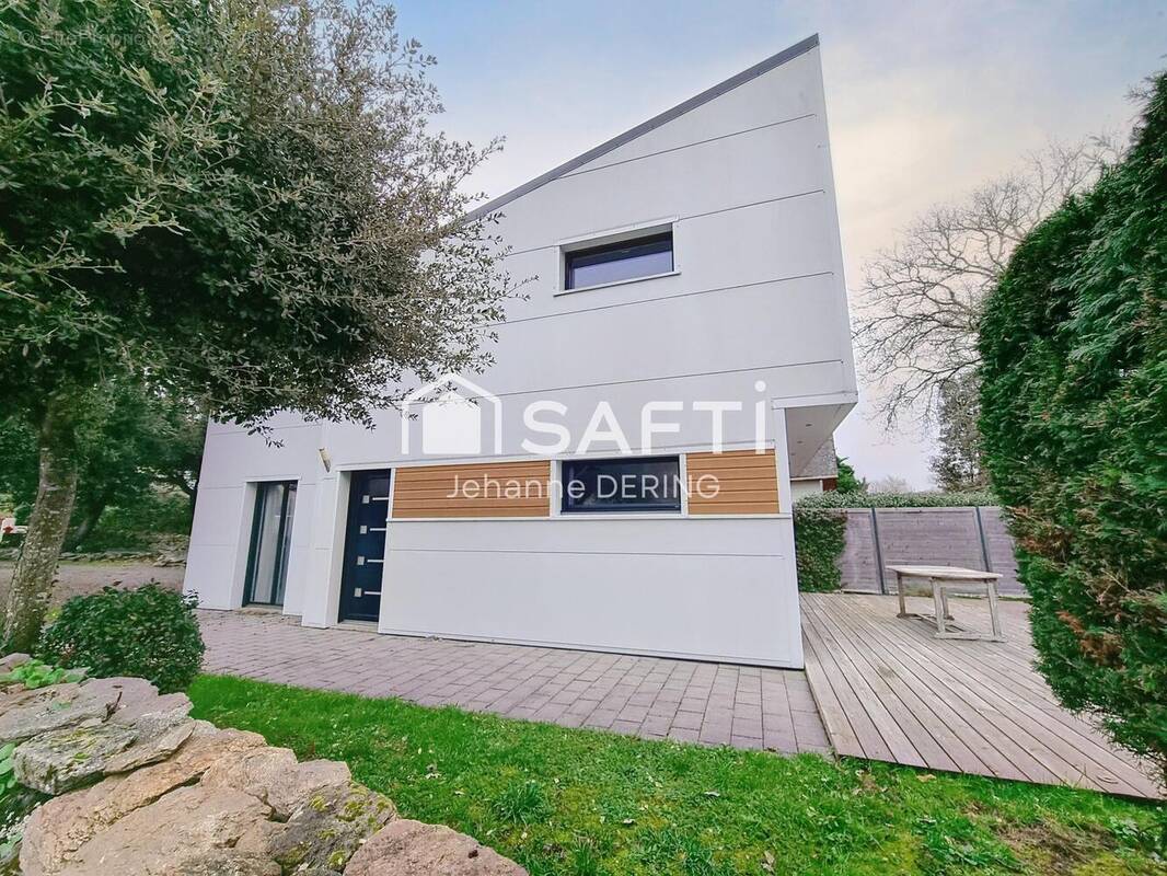 Photo 1 - Maison à LA TURBALLE