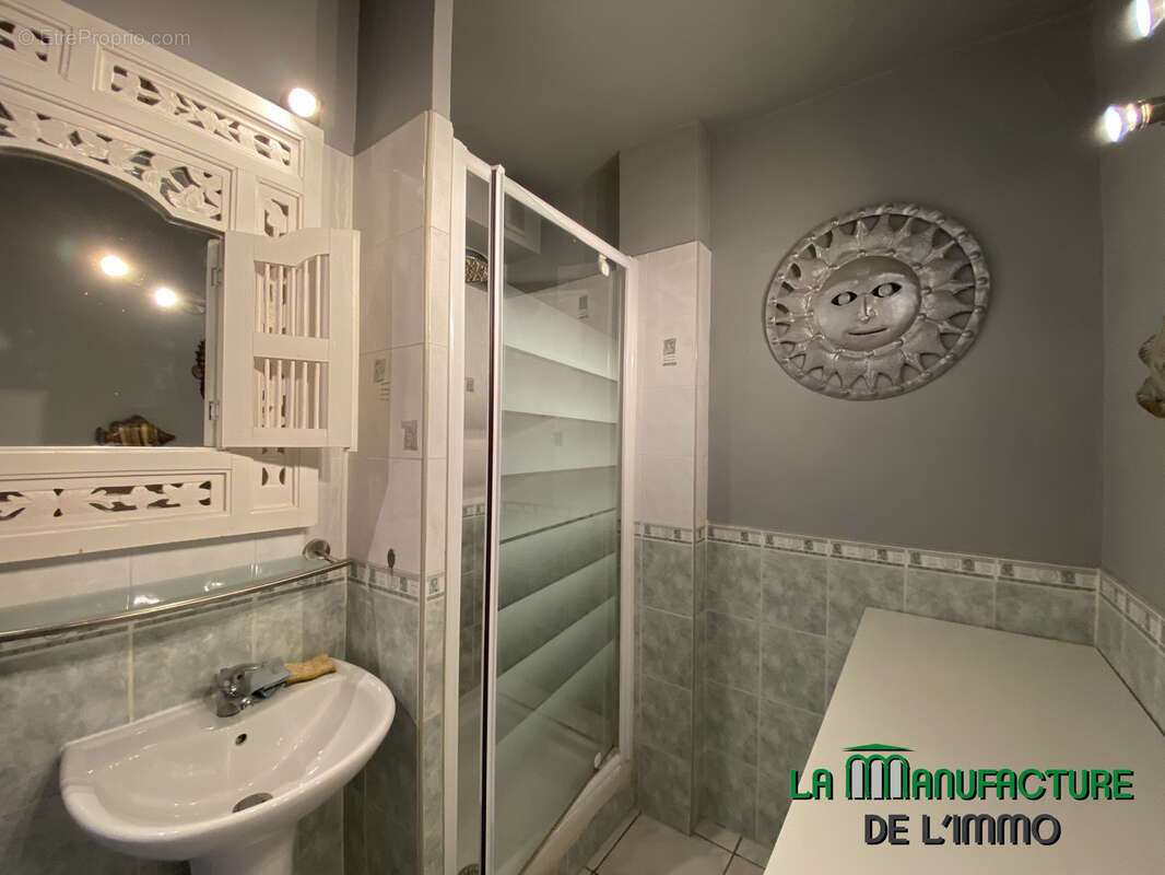 Appartement à SAINT-ETIENNE