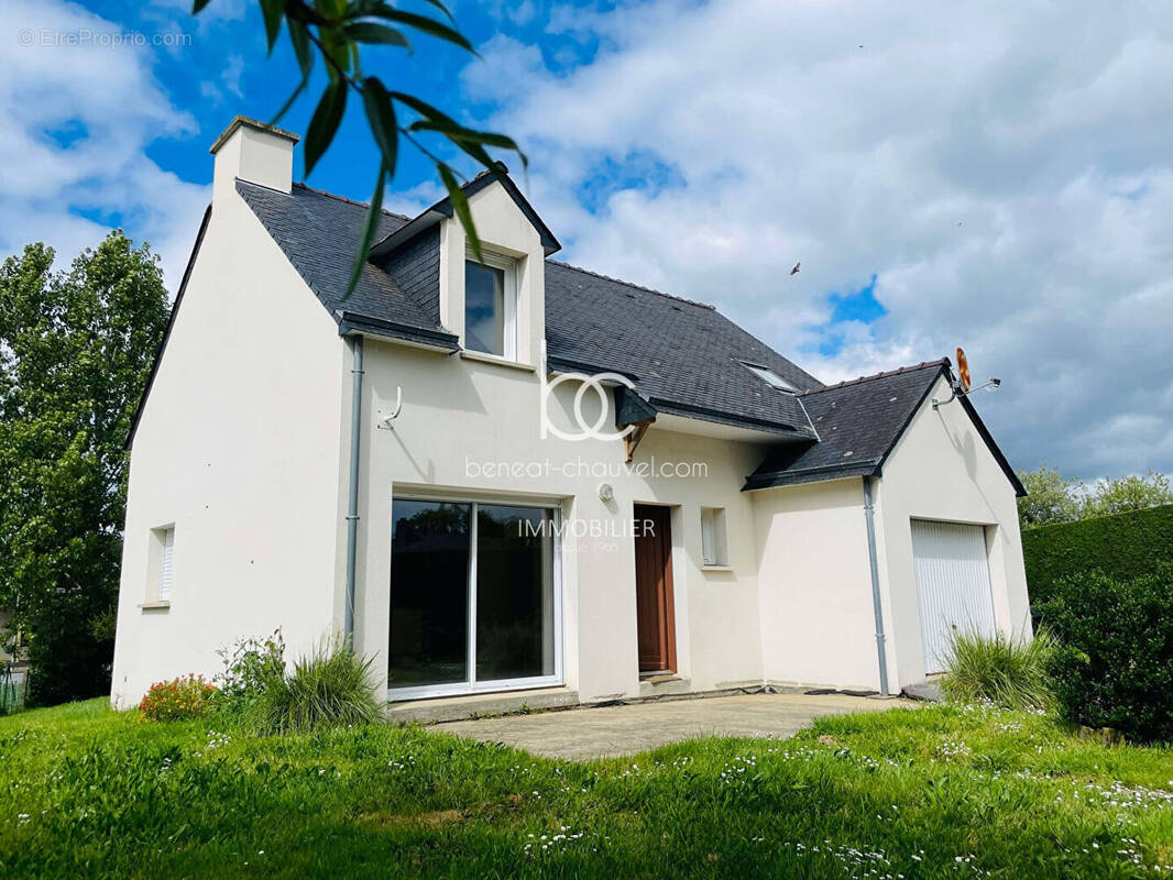 Maison à LE HEZO