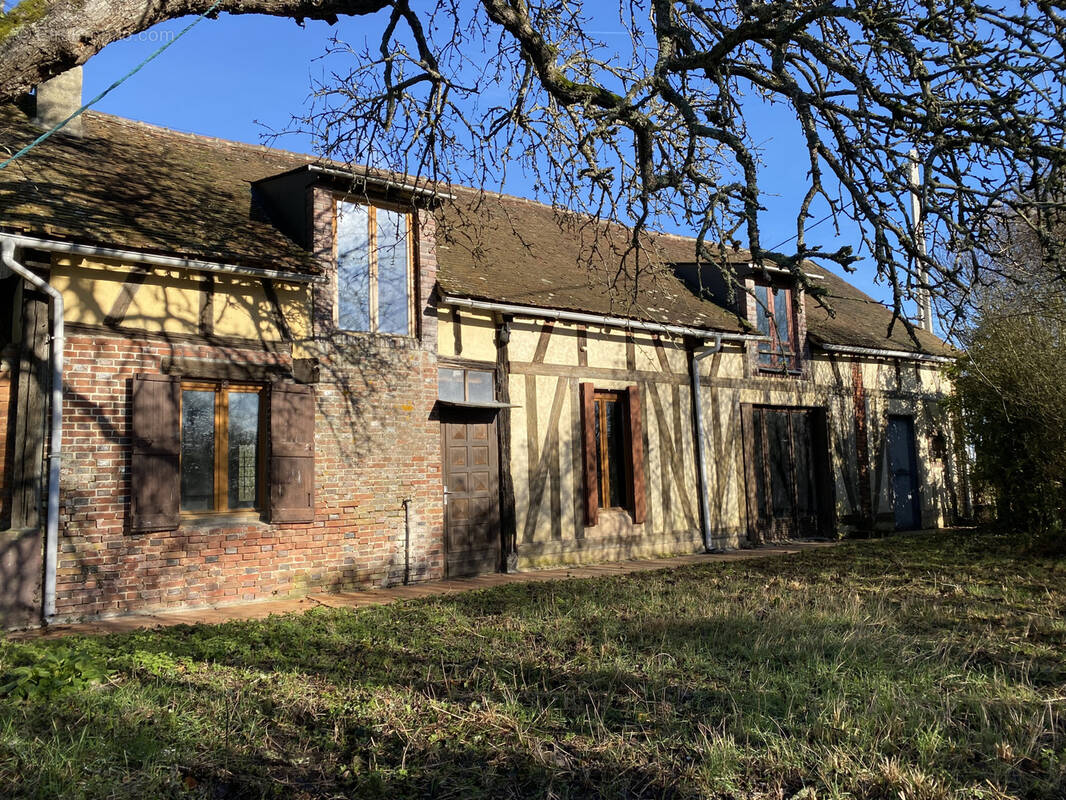 Maison à CHARNY