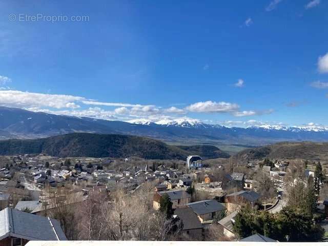 Appartement à FONT-ROMEU-ODEILLO-VIA