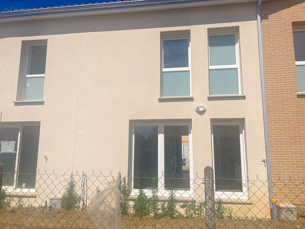 Maison à EAUNES