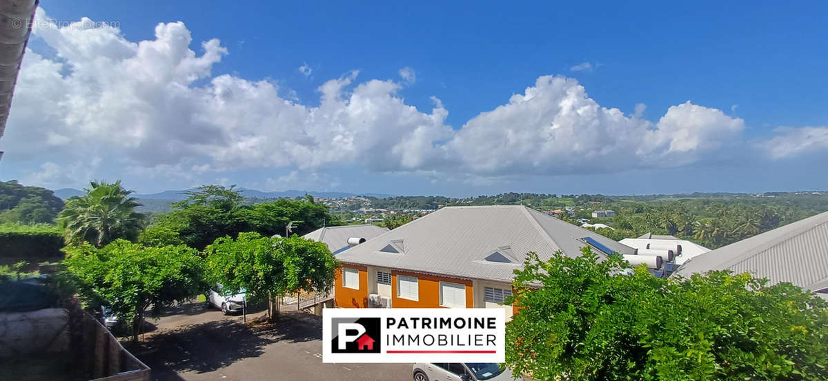 Appartement à PETIT-BOURG