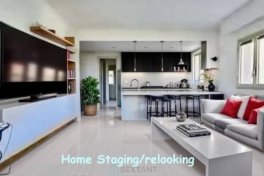 Appartement à VILLENEUVE-LOUBET