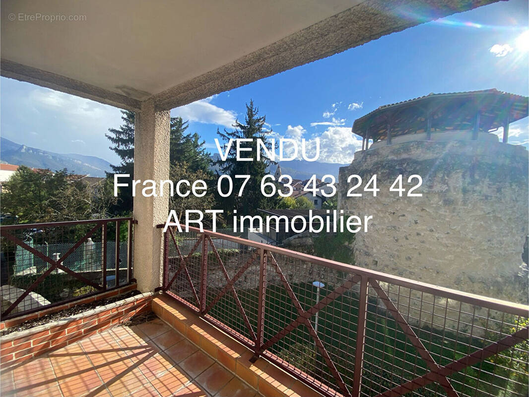Appartement à MOIRANS