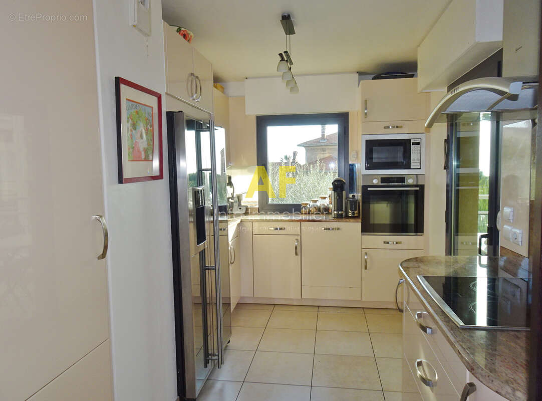 Appartement à SAINT-RAPHAEL