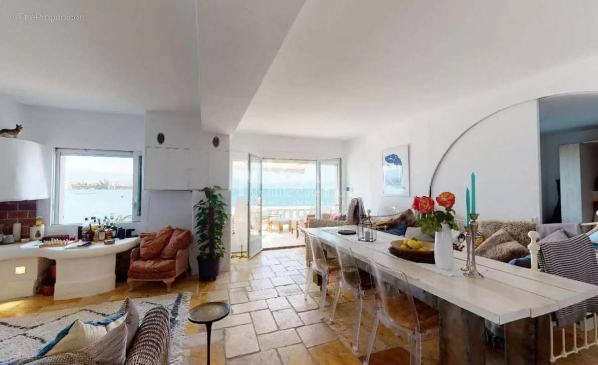Maison à ANTIBES