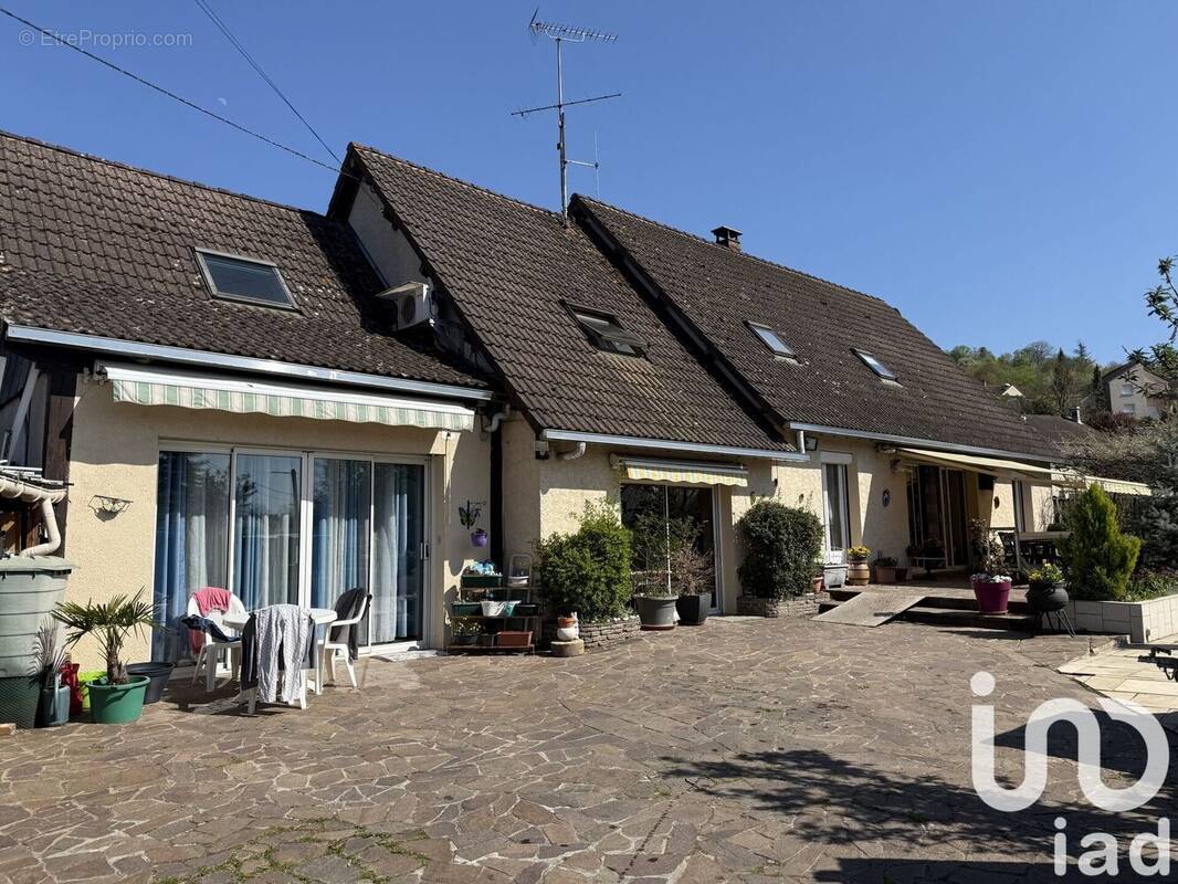 Photo 1 - Maison à JOIGNY