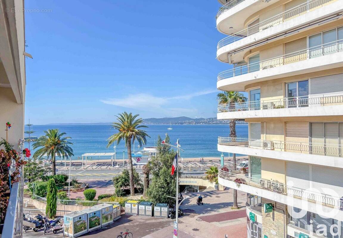 Photo 1 - Appartement à SAINT-RAPHAEL