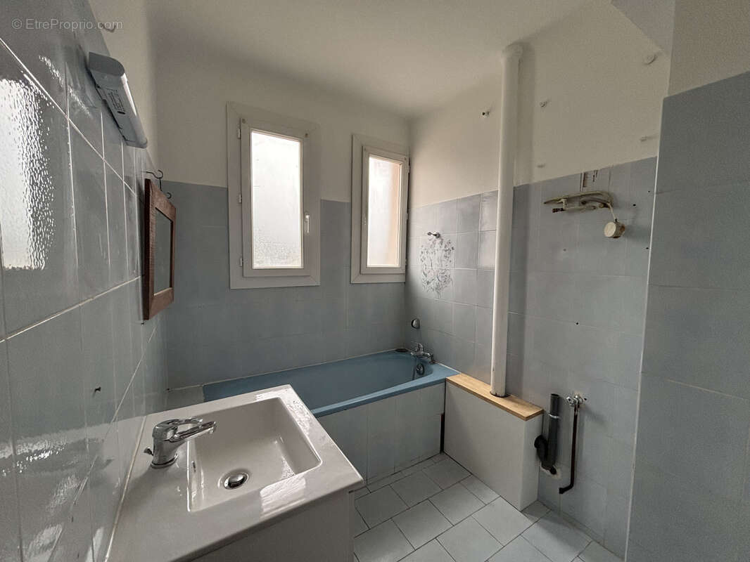 Appartement à GANGES
