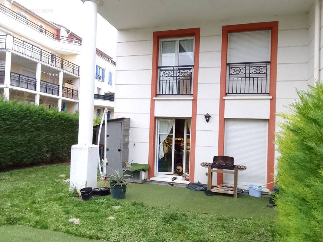 Appartement à BONDY