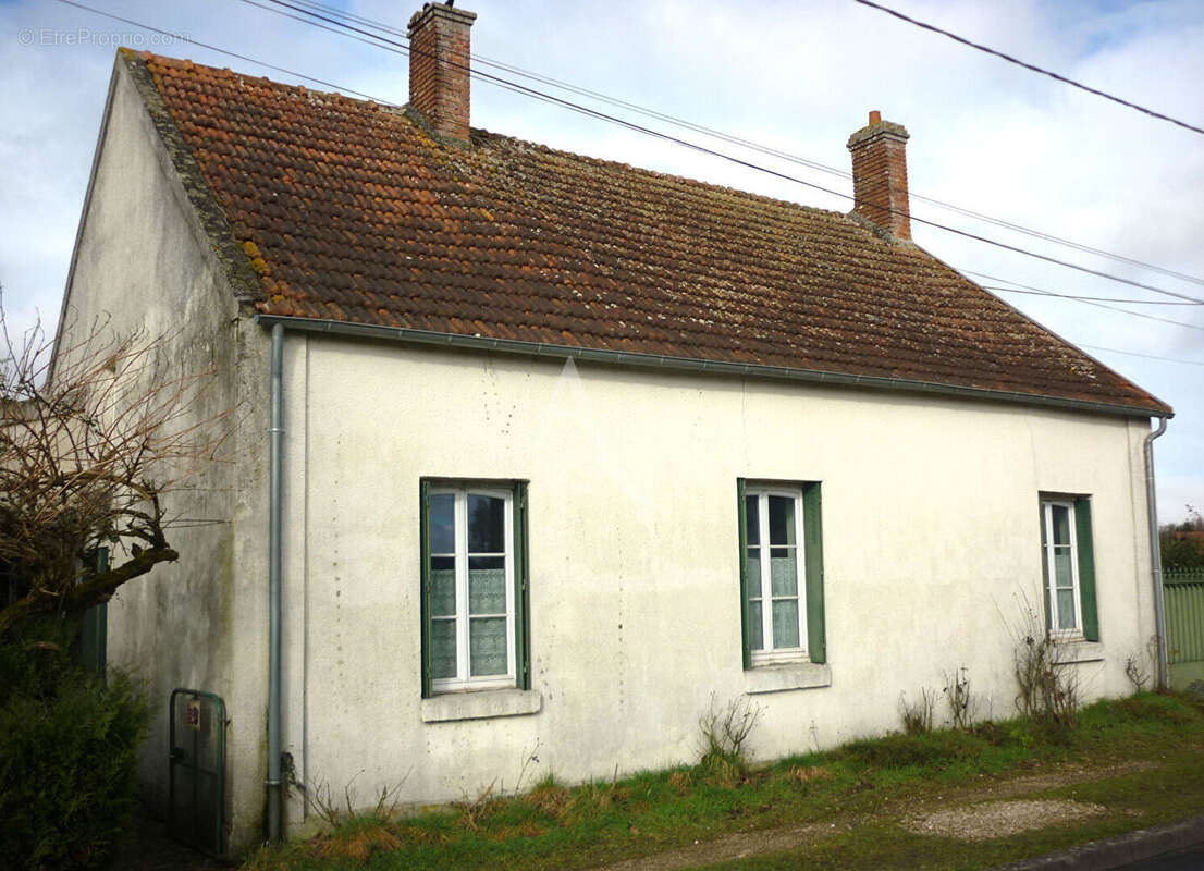 Maison à LAMOTTE-BEUVRON