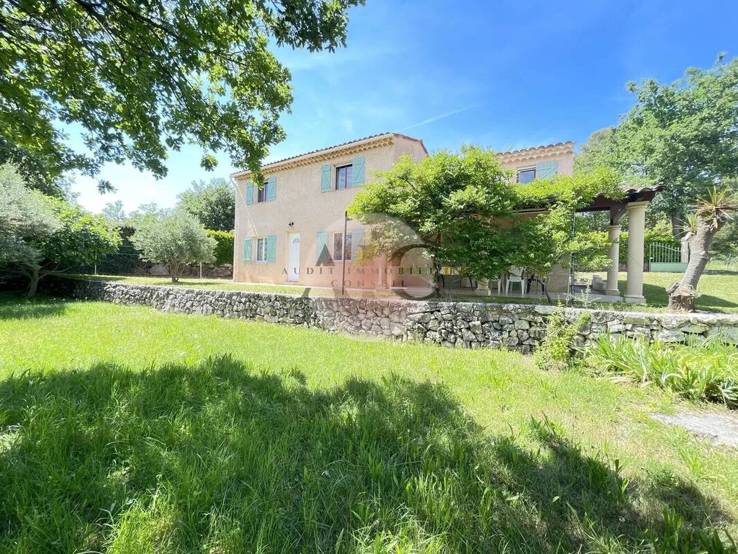 Maison à FAYENCE