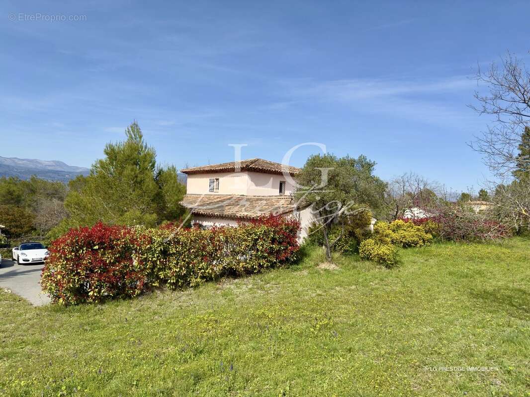 Maison à FAYENCE