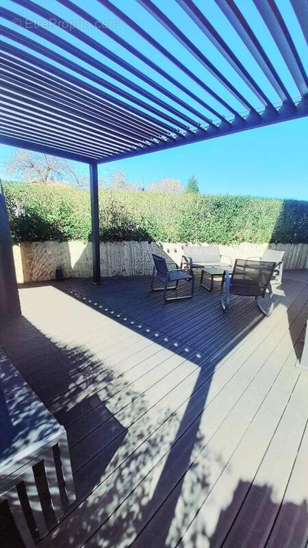 Photo 1 - Maison à CHARMES