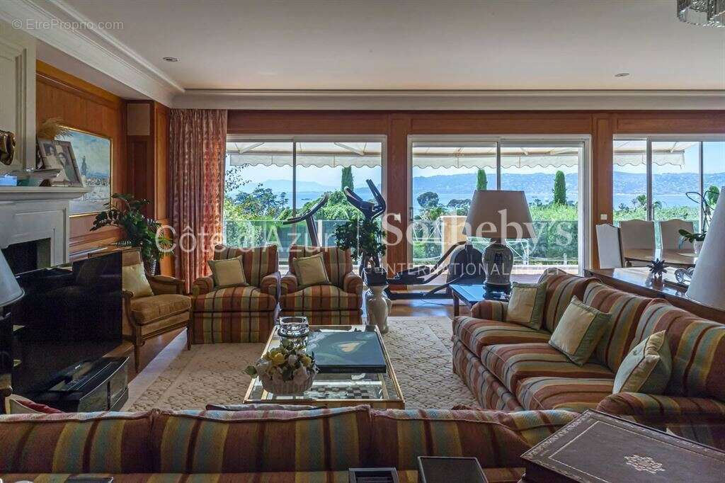 Maison à ANTIBES