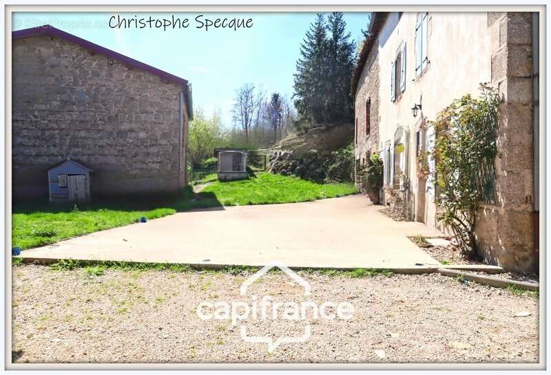Maison à CHABRELOCHE