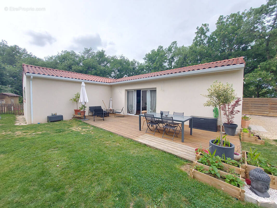 Maison à SAINT-PAUL-SUR-SAVE