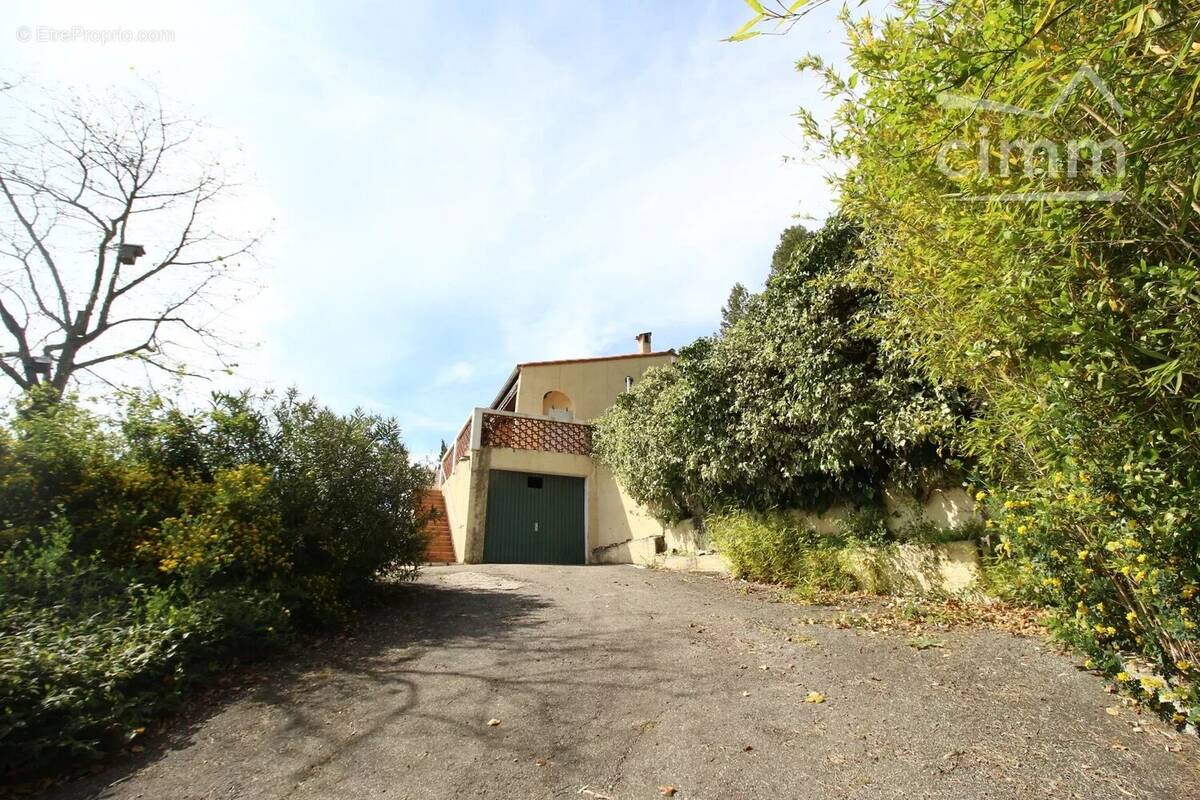 Maison à ESPERAZA