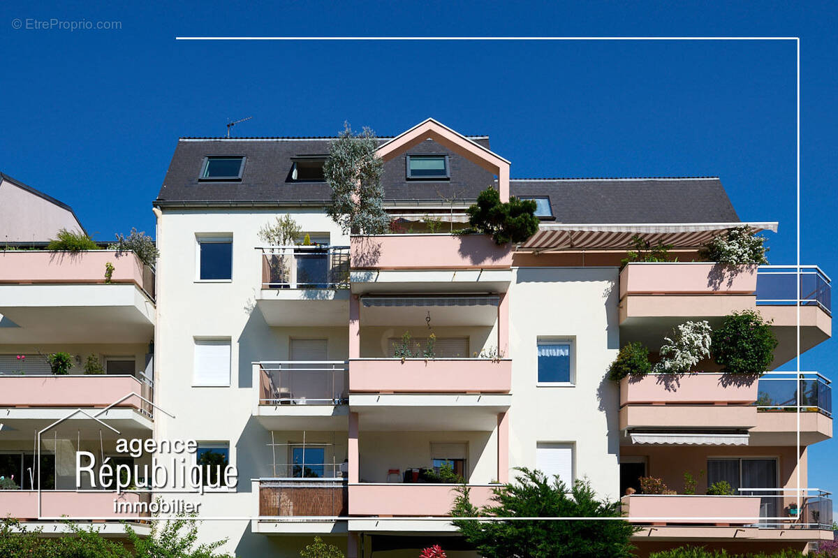 Photo 1 - Appartement à FONTAINE-LES-DIJON
