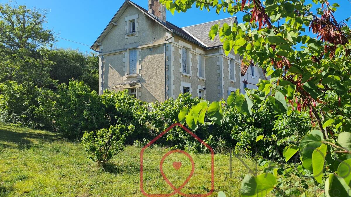 Maison à CHAUVIGNY