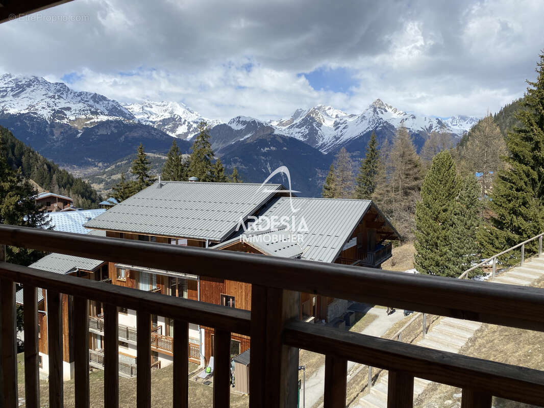 Appartement à AVRIEUX