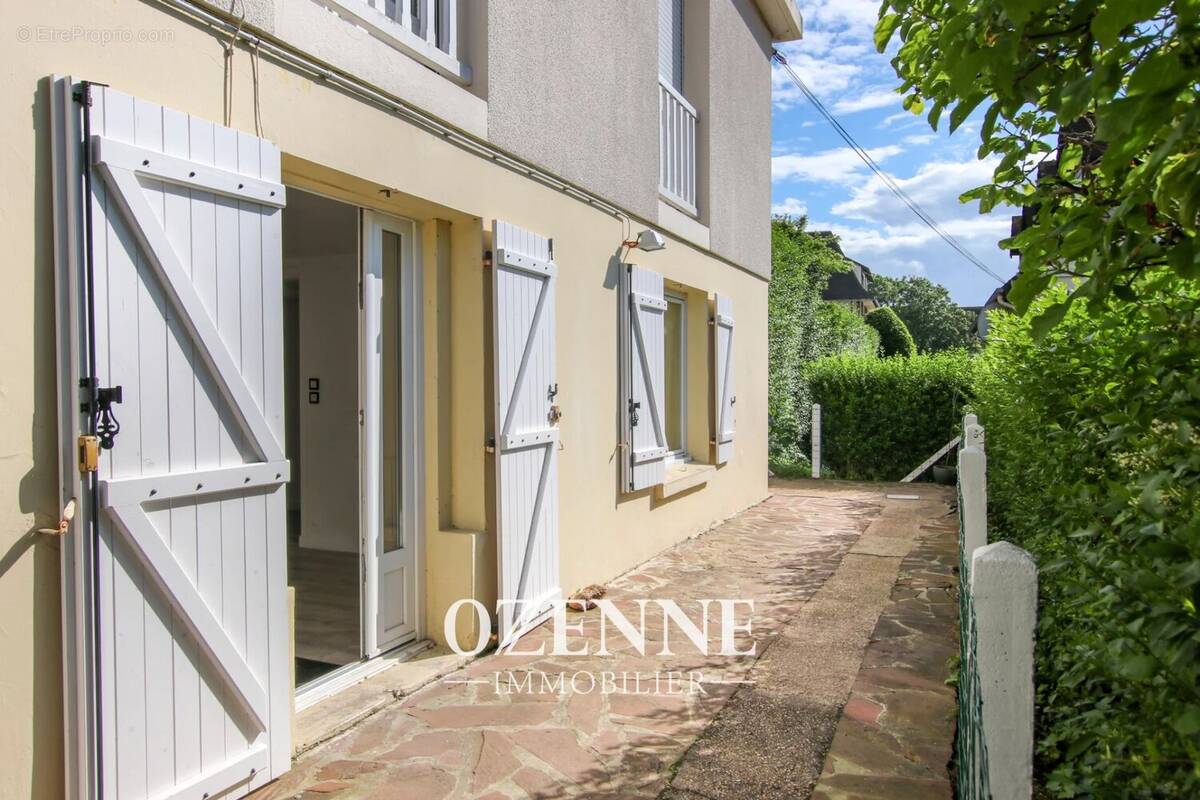 Appartement à BENERVILLE-SUR-MER