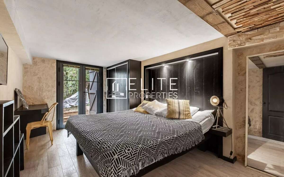 Maison à ANTIBES