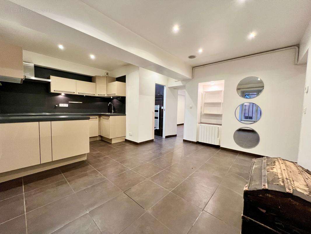 Appartement à LYON-9E