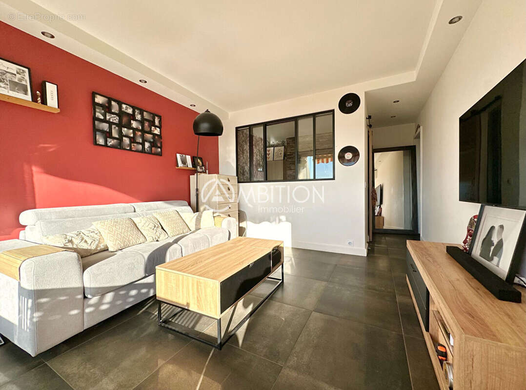 Appartement à LE CANNET