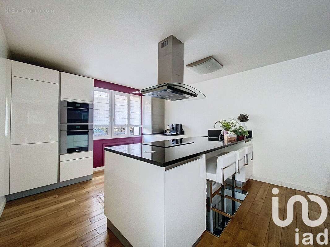 Photo 5 - Appartement à SAINT-MAUR-DES-FOSSES