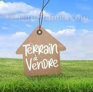 Terrain à EXCIDEUIL