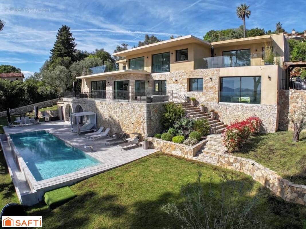 Photo 1 - Maison à CANNES